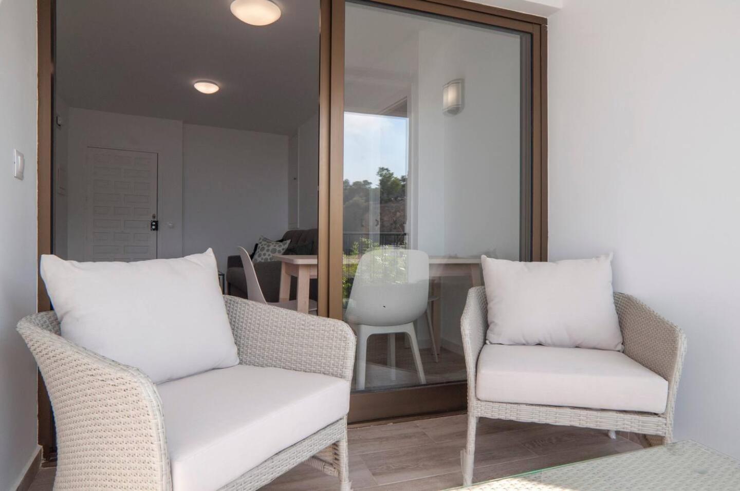 New With Stunning Views Appartement